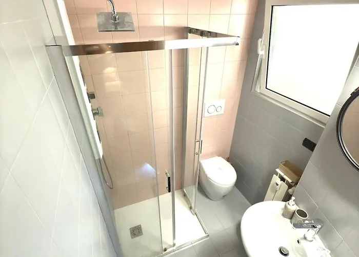 Vaticano Holynest 1 Bdr Aircon Wifi Appartement *